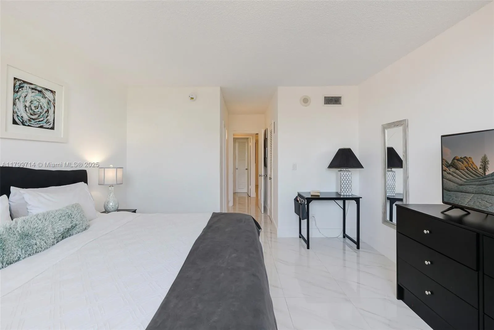 19370 Collins Ave 324, Sunny Isles Beach, Florida, Sunny Isles Beach, Florida 33160, 1 Bedroom Bedrooms, ,1 BathroomBathrooms,Residential,For Sale,19370 Collins Ave 324, Sunny Isles Beach, Florida ,A11799714