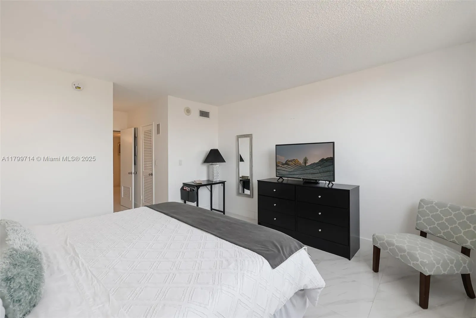 19370 Collins Ave 324, Sunny Isles Beach, Florida, Sunny Isles Beach, Florida 33160, 1 Bedroom Bedrooms, ,1 BathroomBathrooms,Residential,For Sale,19370 Collins Ave 324, Sunny Isles Beach, Florida ,A11799714