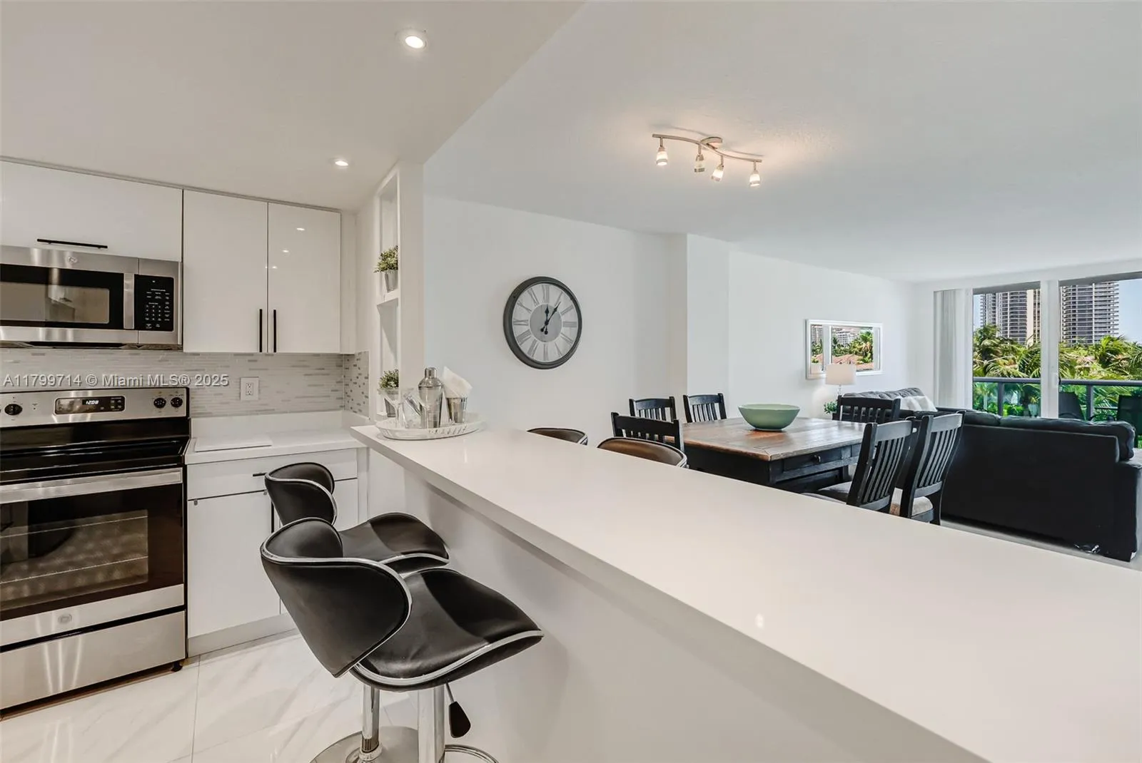 19370 Collins Ave 324, Sunny Isles Beach, Florida, Sunny Isles Beach, Florida 33160, 1 Bedroom Bedrooms, ,1 BathroomBathrooms,Residential,For Sale,19370 Collins Ave 324, Sunny Isles Beach, Florida ,A11799714
