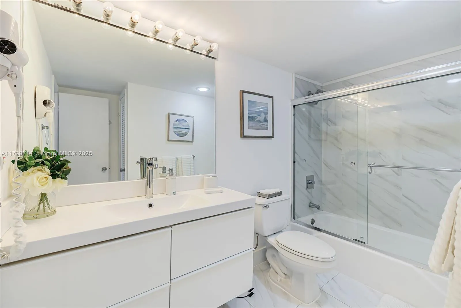 19370 Collins Ave 324, Sunny Isles Beach, Florida, Sunny Isles Beach, Florida 33160, 1 Bedroom Bedrooms, ,1 BathroomBathrooms,Residential,For Sale,19370 Collins Ave 324, Sunny Isles Beach, Florida ,A11799714