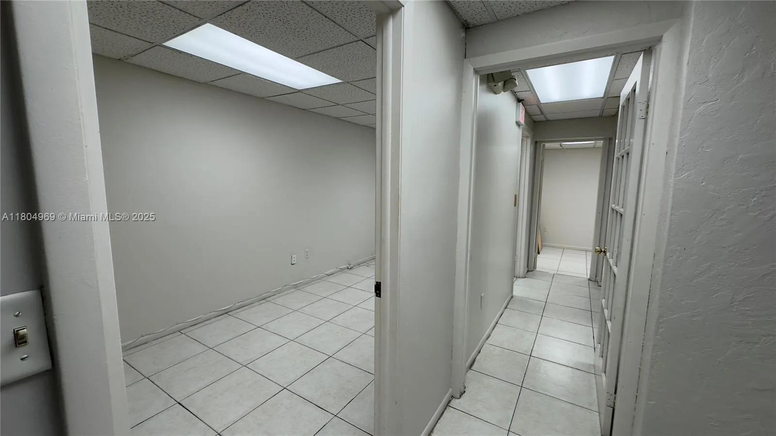 8315 Sw 24th St B, Miami, Florida 33155, Miami, Florida 33155, ,Commercial Lease,For Rent,8315 Sw 24th St B, Miami, Florida 33155,A11804969