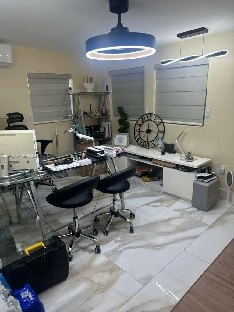 6761 Allen St, Hollywood, Florida 33024, Hollywood, Florida 33024, 4 Bedrooms Bedrooms, ,3 BathroomsBathrooms,Residential,For Sale,6761 Allen St, Hollywood, Florida 33024,A11805497