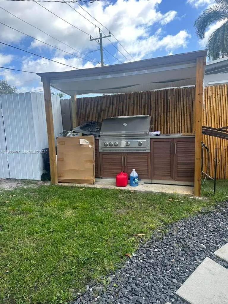 6761 Allen St, Hollywood, Florida 33024, Hollywood, Florida 33024, 4 Bedrooms Bedrooms, ,3 BathroomsBathrooms,Residential,For Sale,6761 Allen St, Hollywood, Florida 33024,A11805497