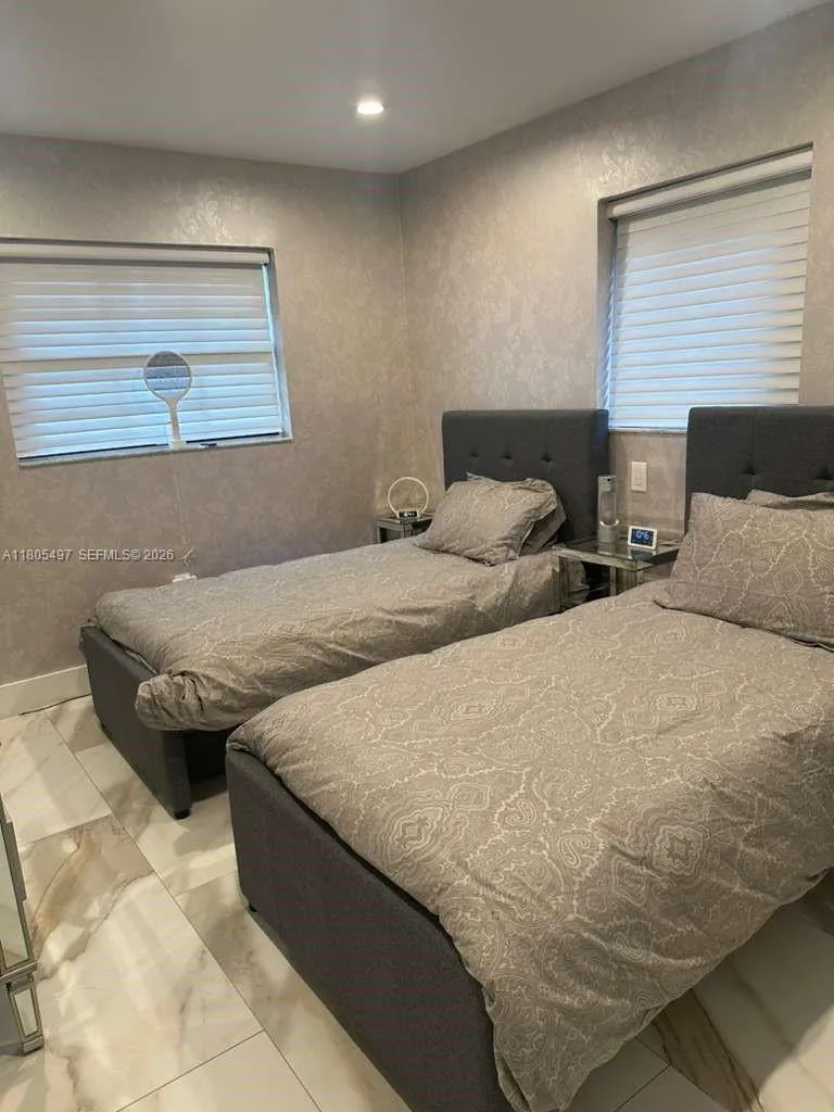 6761 Allen St, Hollywood, Florida 33024, Hollywood, Florida 33024, 4 Bedrooms Bedrooms, ,3 BathroomsBathrooms,Residential,For Sale,6761 Allen St, Hollywood, Florida 33024,A11805497