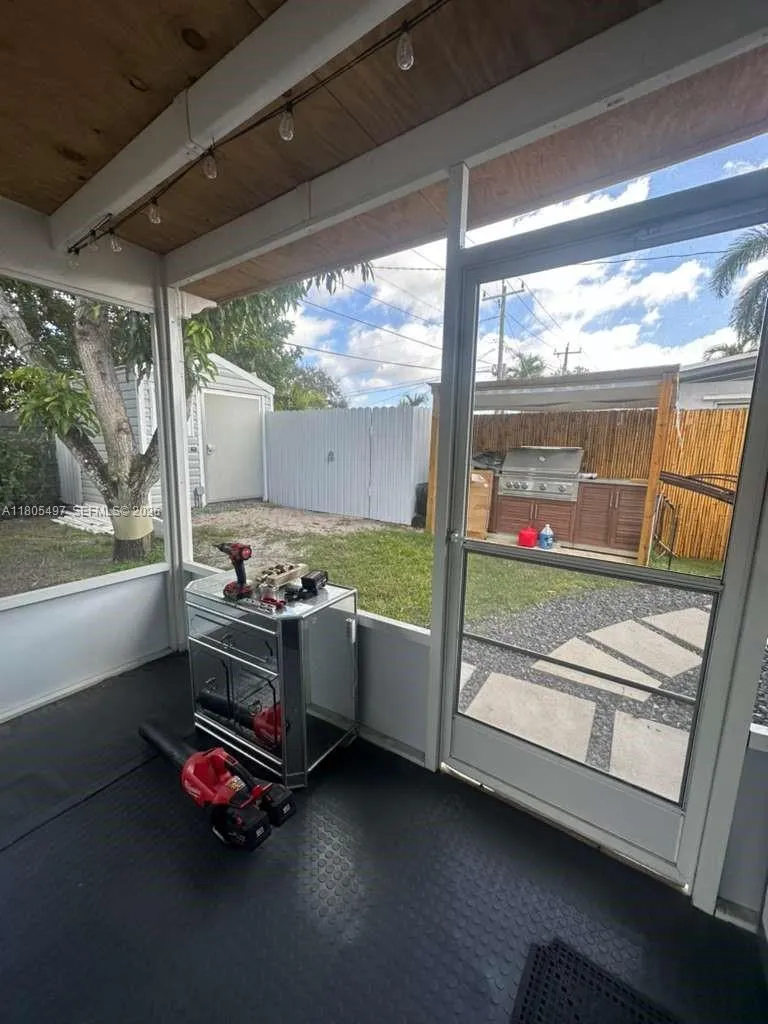 6761 Allen St, Hollywood, Florida 33024, Hollywood, Florida 33024, 4 Bedrooms Bedrooms, ,3 BathroomsBathrooms,Residential,For Sale,6761 Allen St, Hollywood, Florida 33024,A11805497
