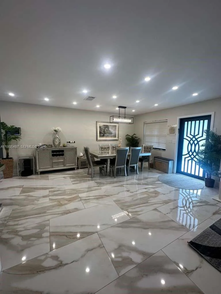 6761 Allen St, Hollywood, Florida 33024, Hollywood, Florida 33024, 4 Bedrooms Bedrooms, ,3 BathroomsBathrooms,Residential,For Sale,6761 Allen St, Hollywood, Florida 33024,A11805497