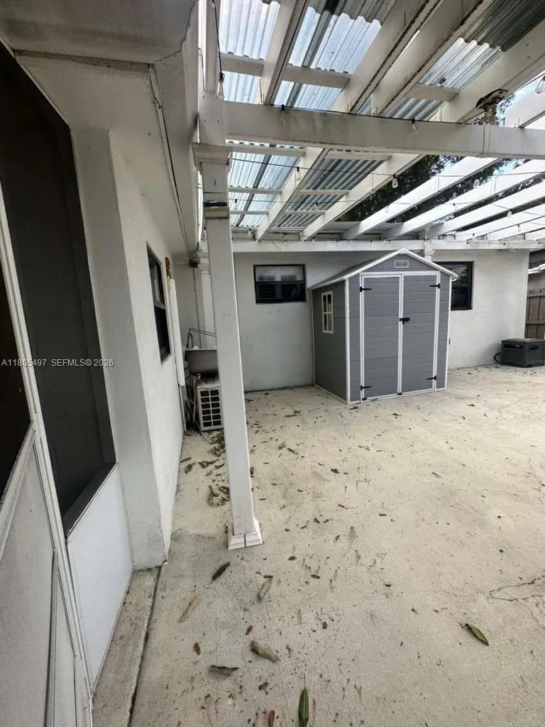 6761 Allen St, Hollywood, Florida 33024, Hollywood, Florida 33024, 4 Bedrooms Bedrooms, ,3 BathroomsBathrooms,Residential,For Sale,6761 Allen St, Hollywood, Florida 33024,A11805497