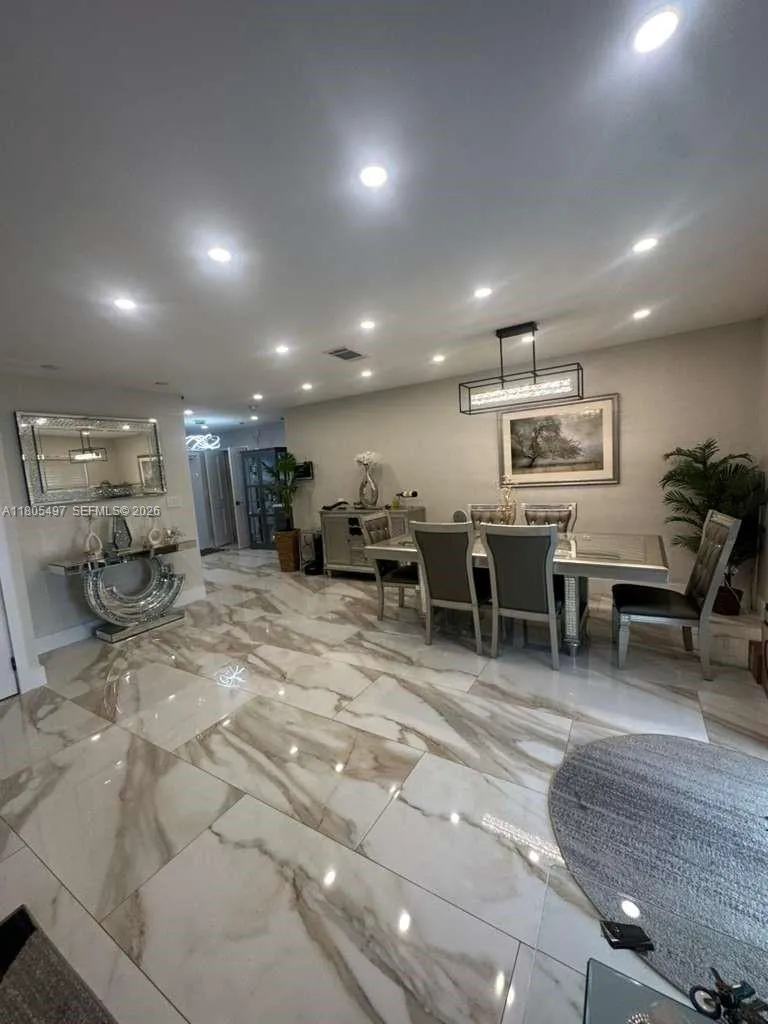 6761 Allen St, Hollywood, Florida 33024, Hollywood, Florida 33024, 4 Bedrooms Bedrooms, ,3 BathroomsBathrooms,Residential,For Sale,6761 Allen St, Hollywood, Florida 33024,A11805497