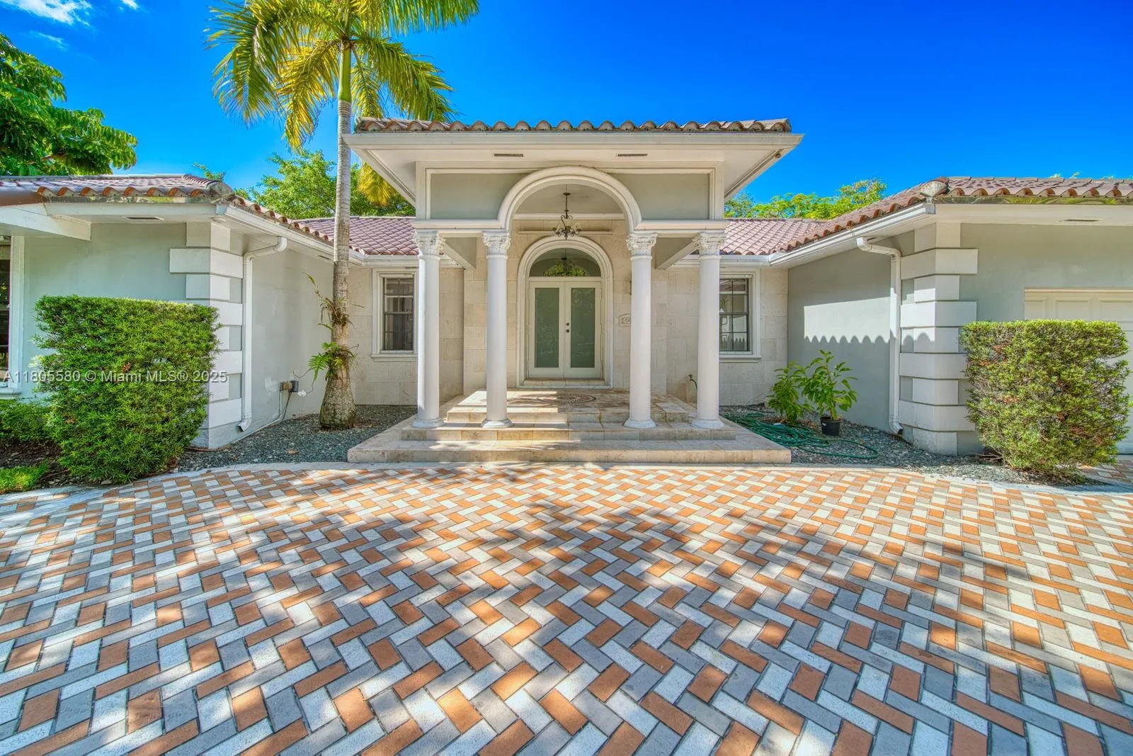 1442 Coruna Ave, Coral Gables, Florida 33156, Coral Gables, Florida 33156, 3 Bedrooms Bedrooms, ,2 BathroomsBathrooms,Residential Lease,For Rent,1442 Coruna Ave, Coral Gables, Florida 33156,A11805580