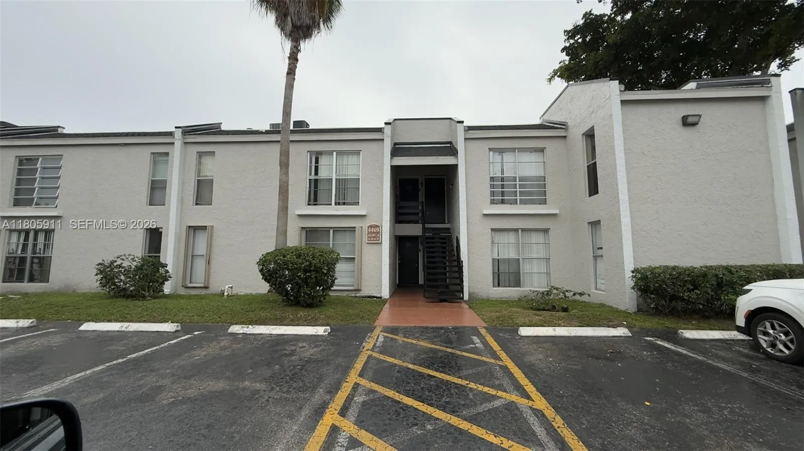 4469 Treehouse Ln B, Tamarac, Florida 33319, Tamarac, Florida 33319, 2 Bedrooms Bedrooms, ,2 BathroomsBathrooms,Residential,For Sale,4469 Treehouse Ln B, Tamarac, Florida 33319,A11805911