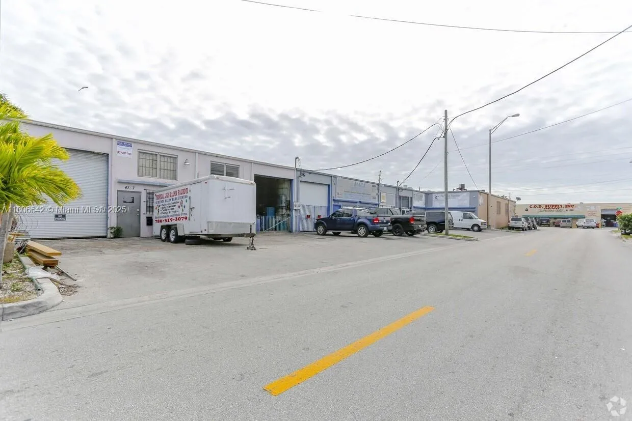 4125 E 10th Ct, Hialeah, Florida 33013, Hialeah, Florida 33013, ,Commercial Sale,For Sale,4125 E 10th Ct, Hialeah, Florida 33013,A11806642