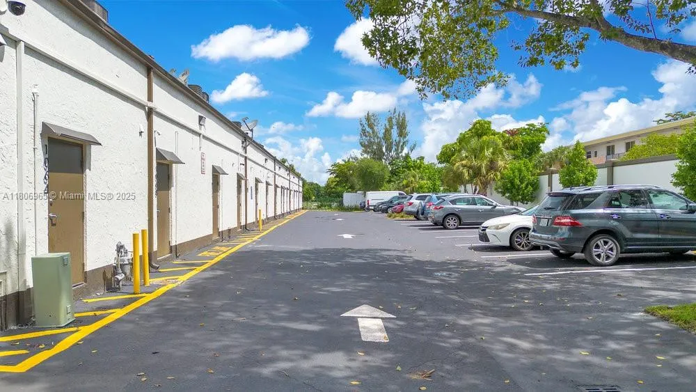 1100 Sunset Strip 1, Sunrise, Florida 33313, Sunrise, Florida 33313, ,Commercial Lease,For Rent,1100 Sunset Strip 1, Sunrise, Florida 33313,A11806965