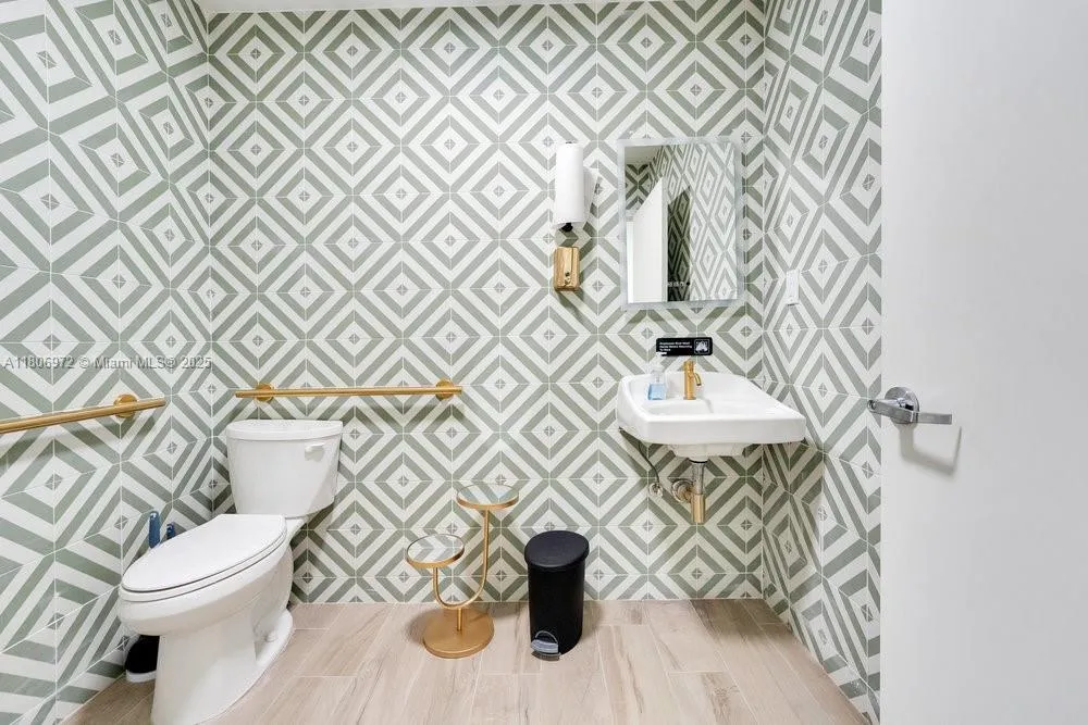 1100-04 Sunset Strip 1, Sunrise, Florida 33313, Sunrise, Florida 33313, ,Commercial Lease,For Rent,1100-04 Sunset Strip 1, Sunrise, Florida 33313,A11806972