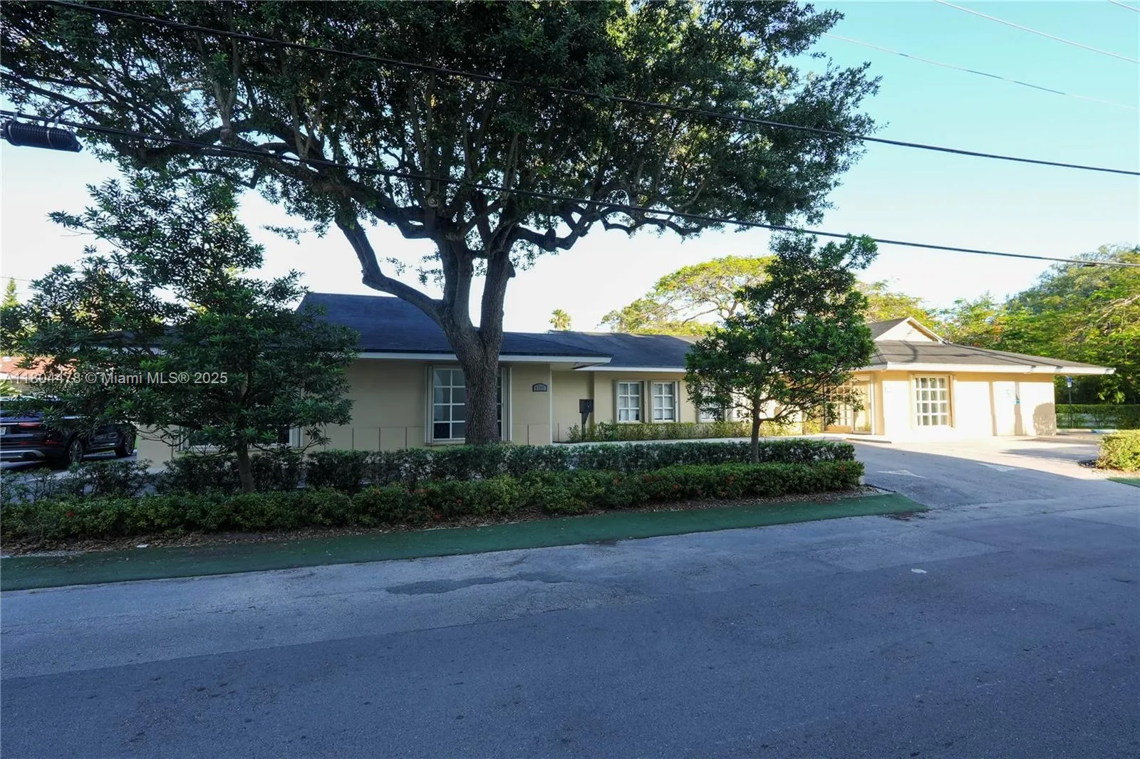 8125 Sw 120th St, Pinecrest, Florida 33156, Pinecrest, Florida 33156, ,Commercial Sale,For Sale,8125 Sw 120th St, Pinecrest, Florida 33156,A11804478