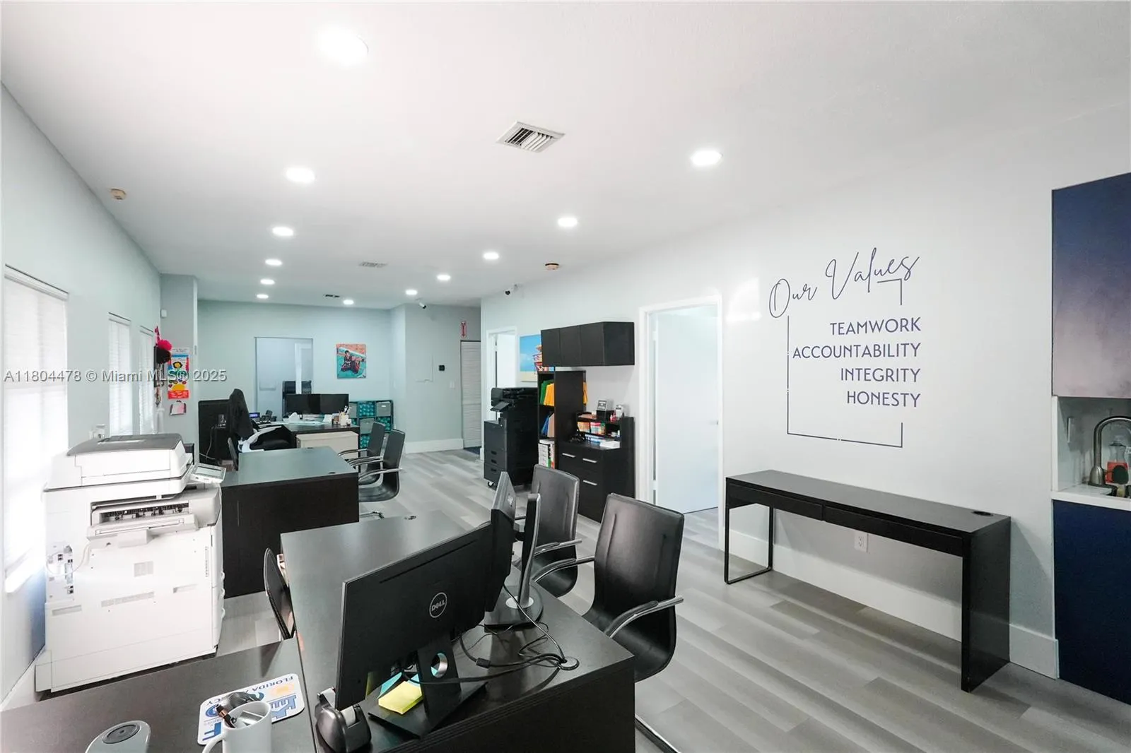 8125 Sw 120th St, Pinecrest, Florida 33156, Pinecrest, Florida 33156, ,Commercial Sale,For Sale,8125 Sw 120th St, Pinecrest, Florida 33156,A11804478