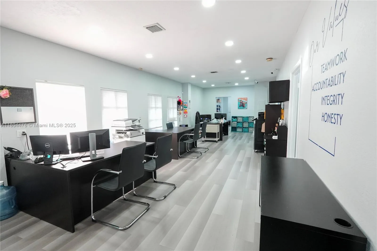 8125 Sw 120th St, Pinecrest, Florida 33156, Pinecrest, Florida 33156, ,Commercial Sale,For Sale,8125 Sw 120th St, Pinecrest, Florida 33156,A11804478