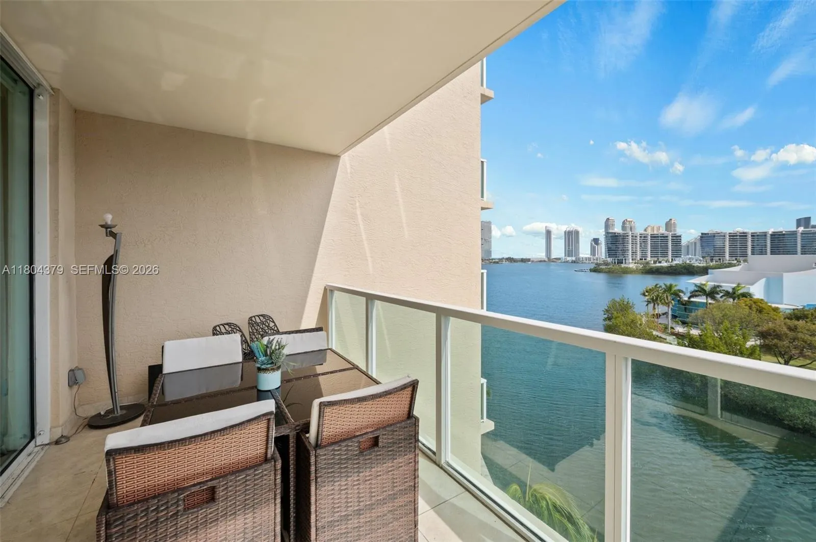 3330 Ne 190th St 717, Aventura, Florida 33180, Aventura, Florida 33180, 2 Bedrooms Bedrooms, ,2 BathroomsBathrooms,Residential,For Sale,3330 Ne 190th St 717, Aventura, Florida 33180,A11804379