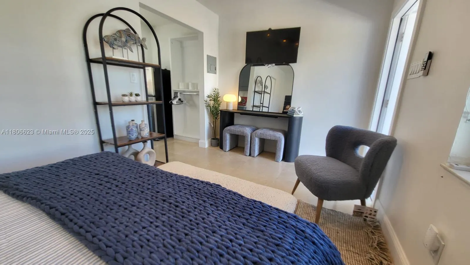 338 Roosevelt St, Hollywood, Florida 33019, Hollywood, Florida 33019, ,Residential Income,For Sale,338 Roosevelt St, Hollywood, Florida 33019,A11806623