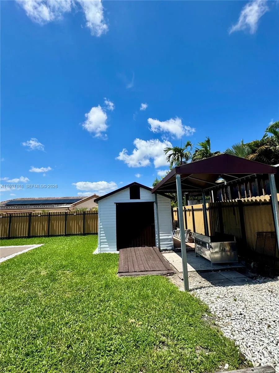 15421 Sw 158th St, Miami, Florida 33187, Miami, Florida 33187, 5 Bedrooms Bedrooms, ,2 BathroomsBathrooms,Residential,For Sale,15421 Sw 158th St, Miami, Florida 33187,A11807181