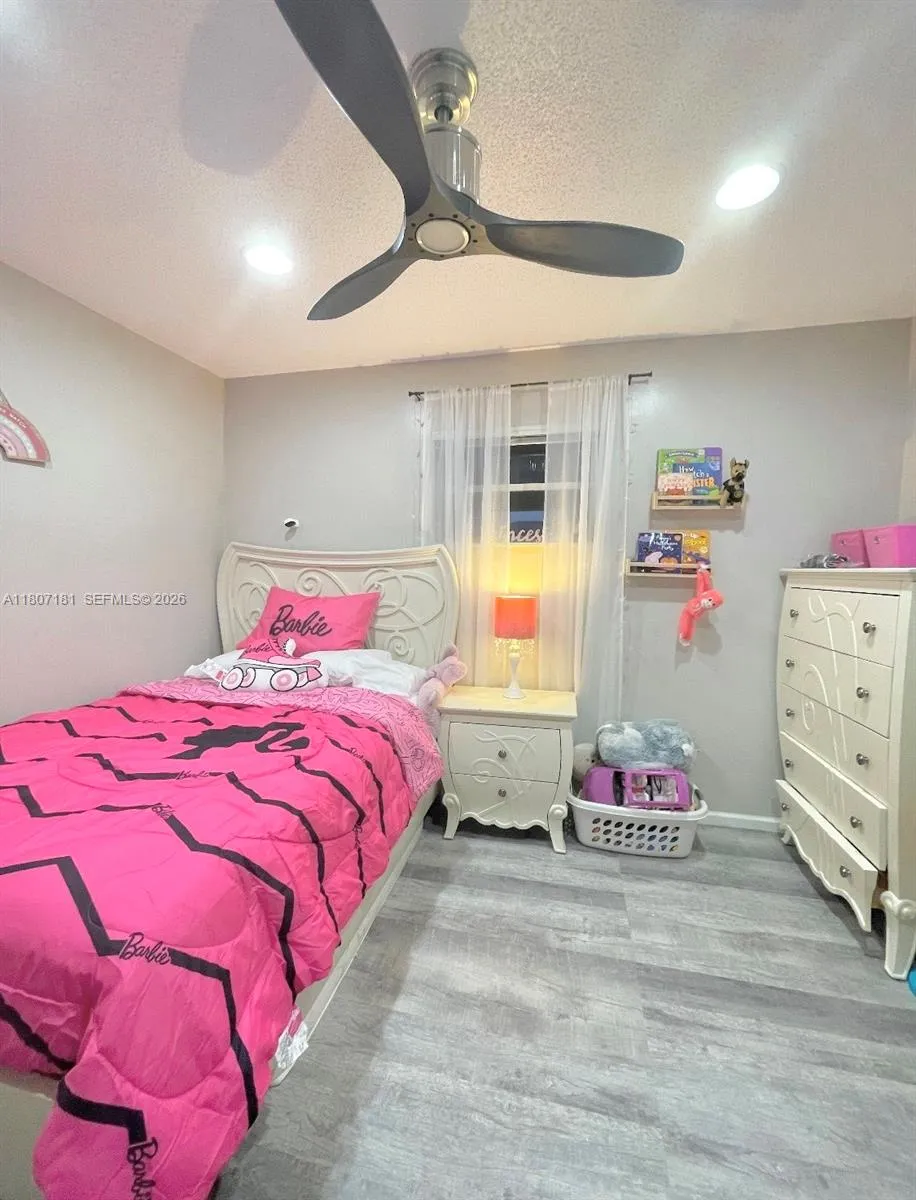 15421 Sw 158th St, Miami, Florida 33187, Miami, Florida 33187, 5 Bedrooms Bedrooms, ,2 BathroomsBathrooms,Residential,For Sale,15421 Sw 158th St, Miami, Florida 33187,A11807181