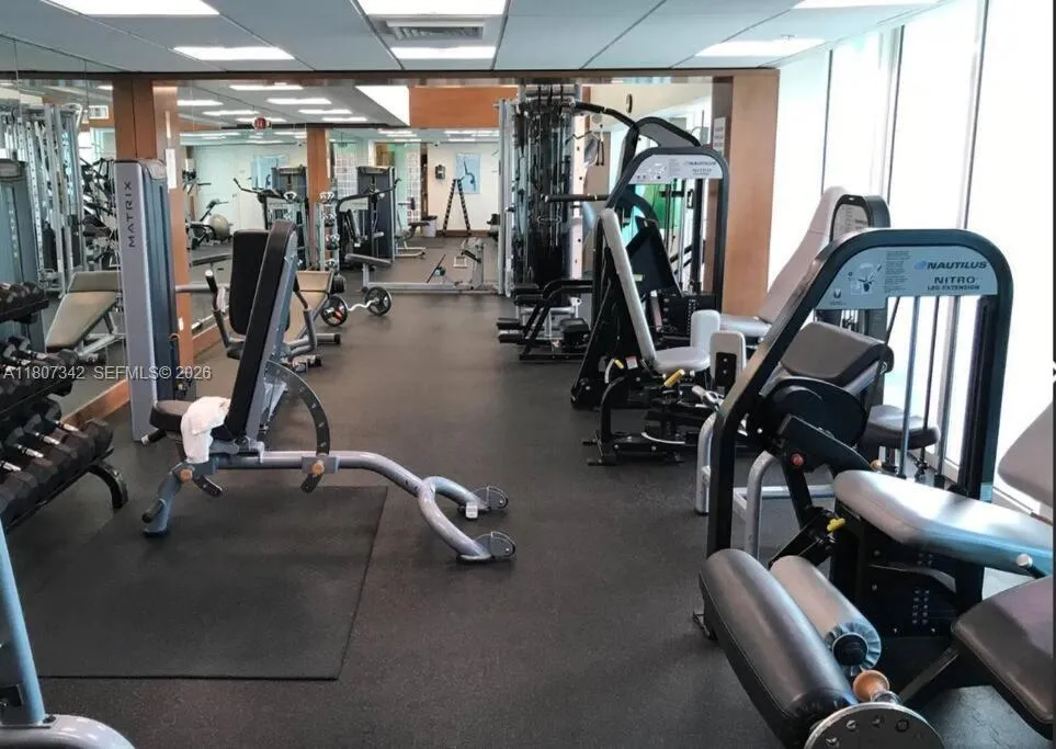 41 Se 5th St 2008, Miami, Florida 33131, Miami, Florida 33131, 2 Bedrooms Bedrooms, 1 Room Rooms,2 BathroomsBathrooms,Residential,For Sale,41 Se 5th St 2008, Miami, Florida 33131,A11807342