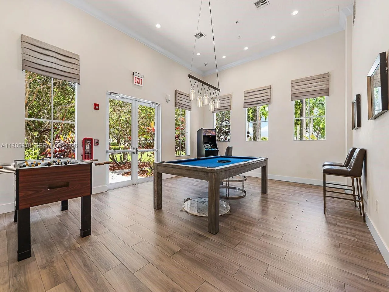 19165 N Gardenia Ave, Weston, Florida 33332, Weston, Florida 33332, 5 Bedrooms Bedrooms, ,5 BathroomsBathrooms,Residential,For Sale,19165 N Gardenia Ave, Weston, Florida 33332,A11805876
