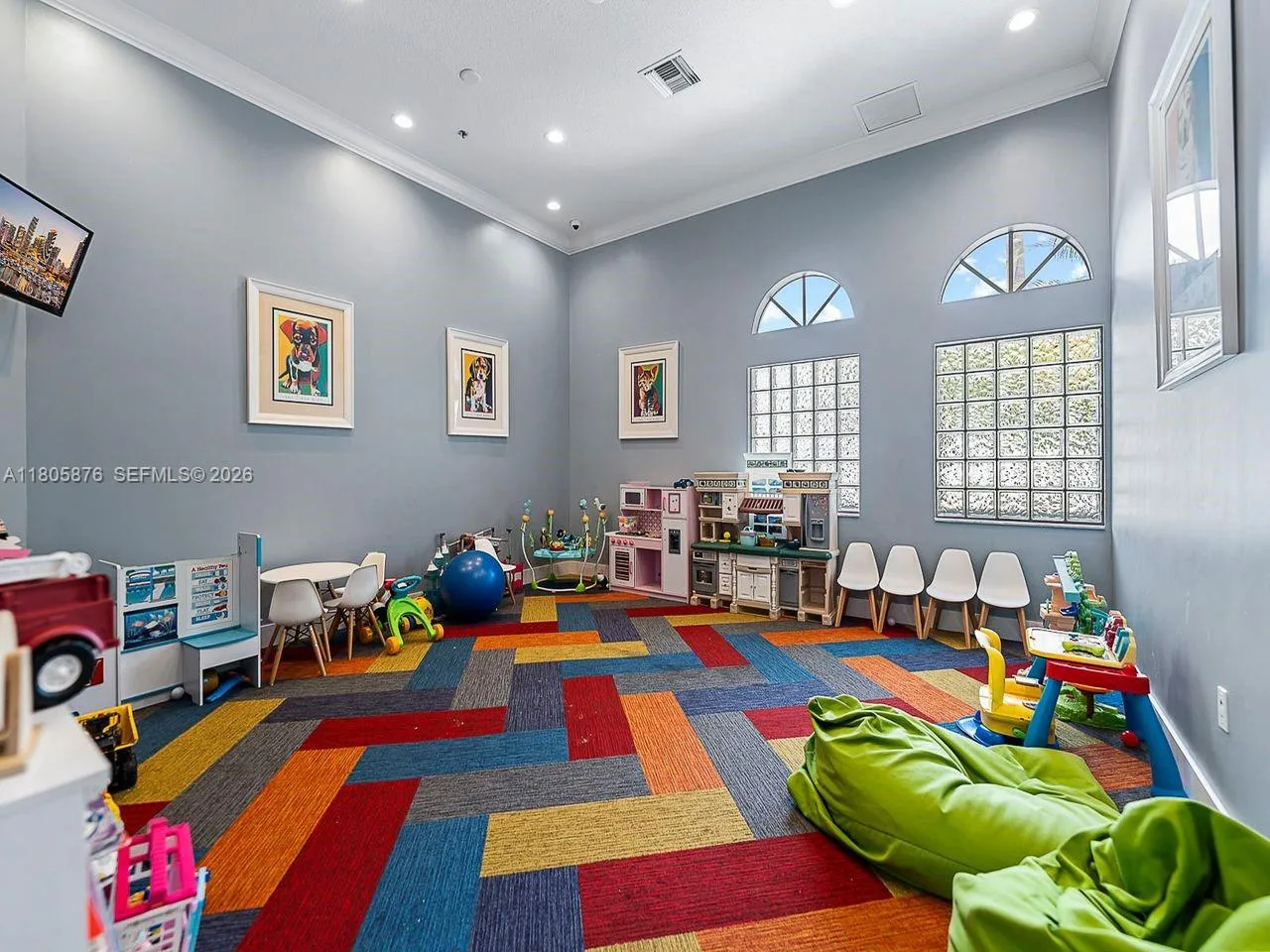 19165 N Gardenia Ave, Weston, Florida 33332, Weston, Florida 33332, 5 Bedrooms Bedrooms, ,5 BathroomsBathrooms,Residential,For Sale,19165 N Gardenia Ave, Weston, Florida 33332,A11805876