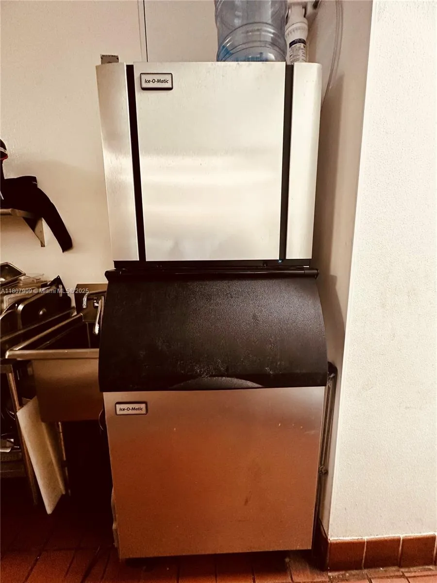 Fort Lauderdale, Florida 33304, ,Business Opportunity,For Sale,A11807909