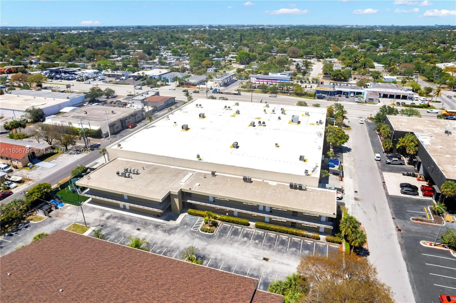 901 Nw 11th Ave, Fort Lauderdale, Florida 33311, Fort Lauderdale, Florida 33311, ,Commercial Lease,For Rent,901 Nw 11th Ave, Fort Lauderdale, Florida 33311,A11806751
