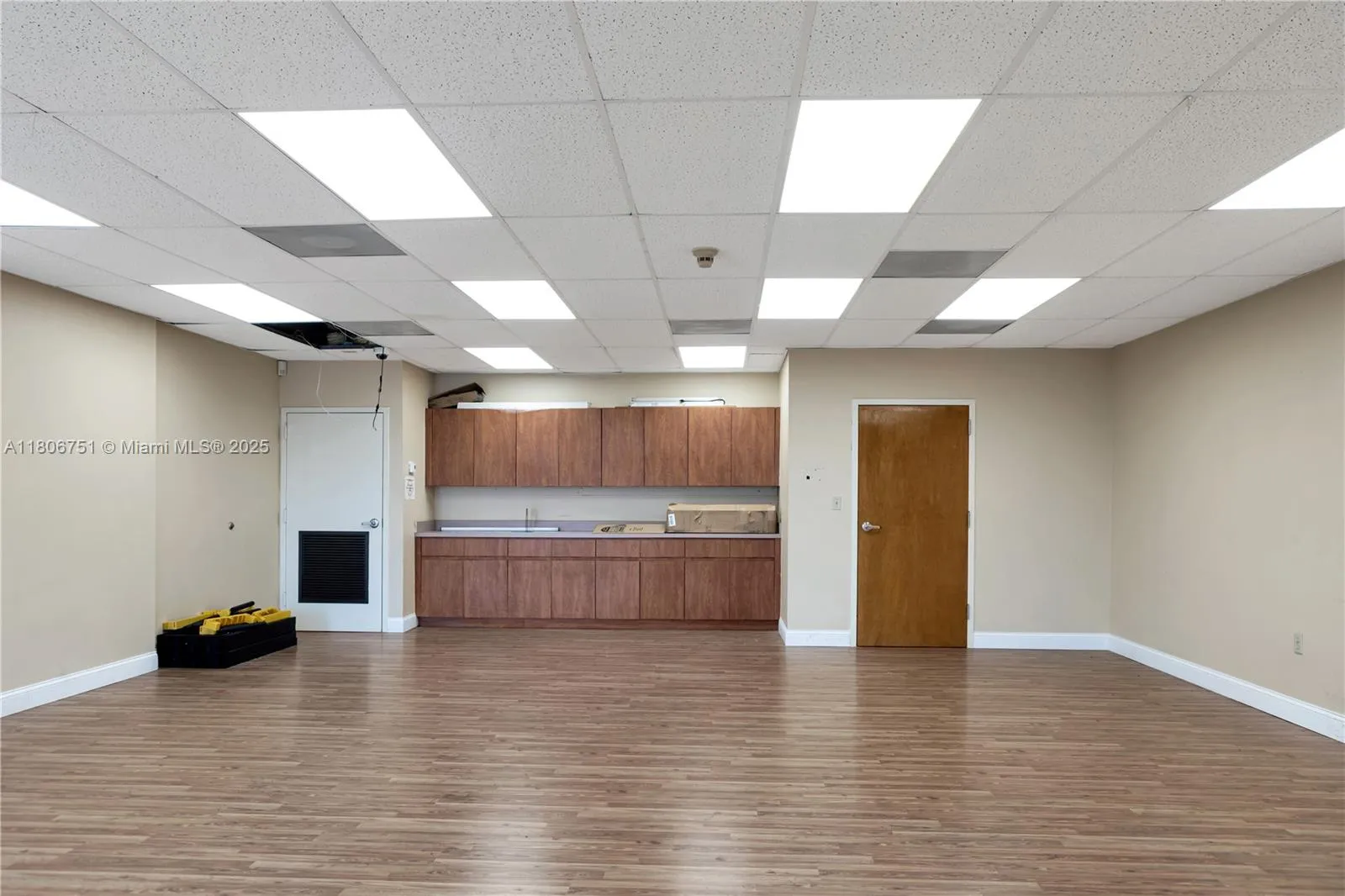 901 Nw 11th Ave, Fort Lauderdale, Florida 33311, Fort Lauderdale, Florida 33311, ,Commercial Lease,For Rent,901 Nw 11th Ave, Fort Lauderdale, Florida 33311,A11806751