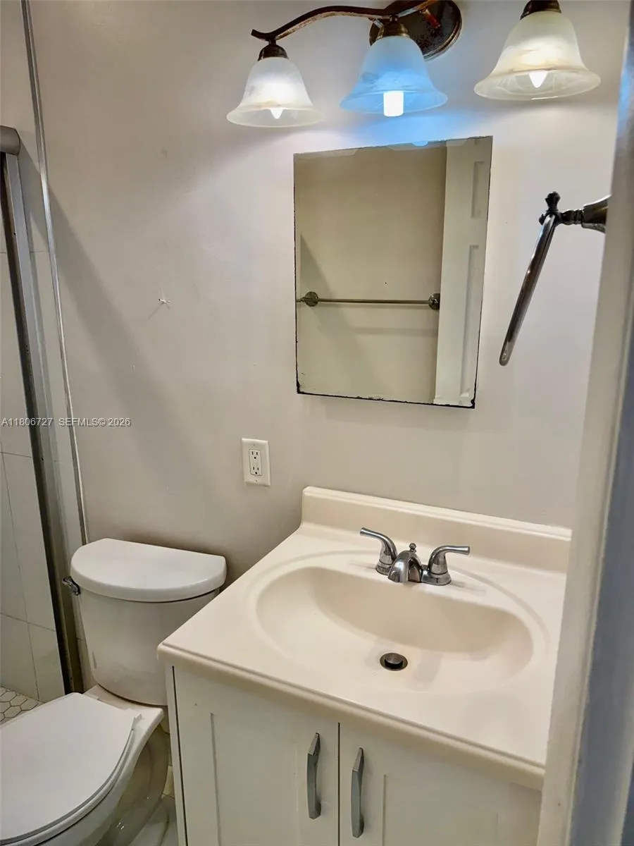 301 E Mcnab Rd 205, Pompano Beach, Florida 33060, Pompano Beach, Florida 33060, 1 Bedroom Bedrooms, ,1 BathroomBathrooms,Residential,For Sale,301 E Mcnab Rd 205, Pompano Beach, Florida 33060,A11806727