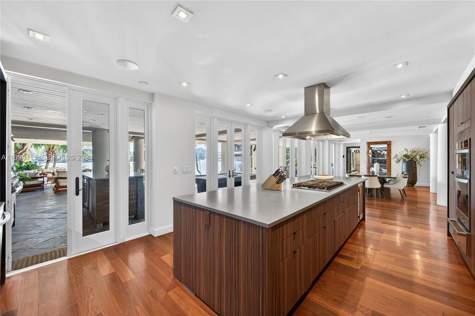 14 W San Marino Dr, Miami Beach, Florida 33139, Miami Beach, Florida 33139, 6 Bedrooms Bedrooms, ,6 BathroomsBathrooms,Residential,For Sale,14 W San Marino Dr, Miami Beach, Florida 33139,A11808411