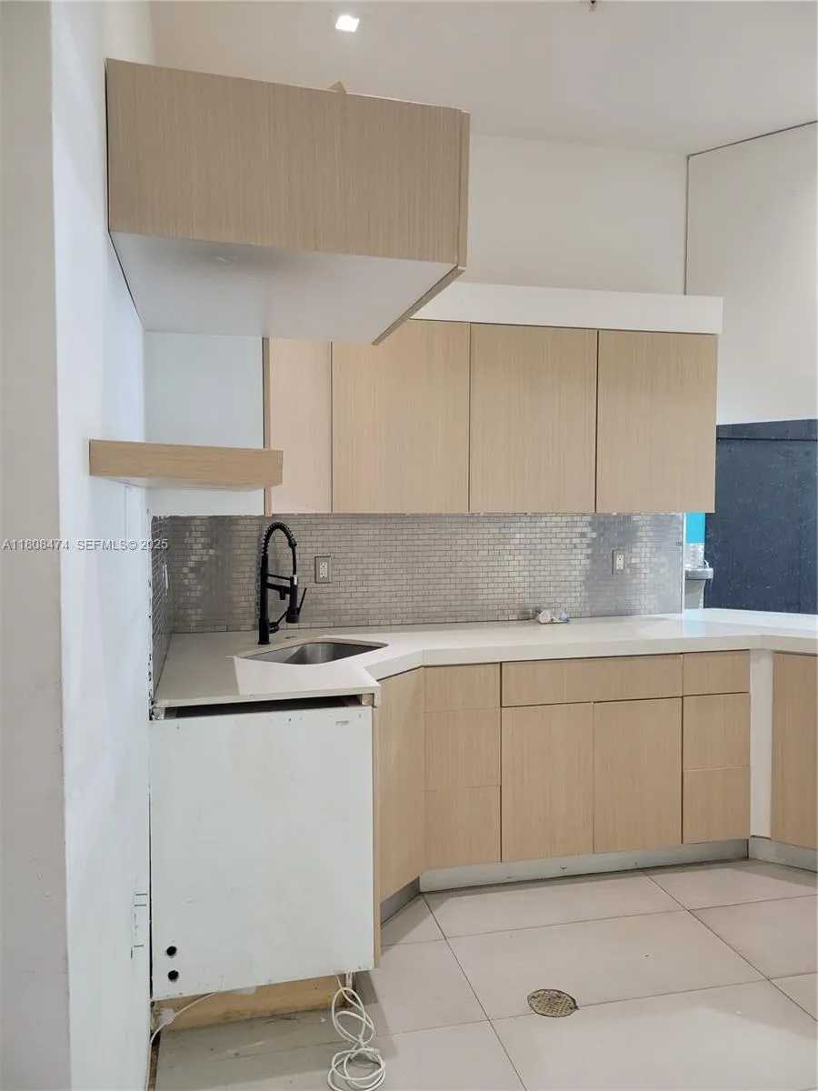 Doral, Florida 33172, ,Commercial Lease,For Rent,A11808474