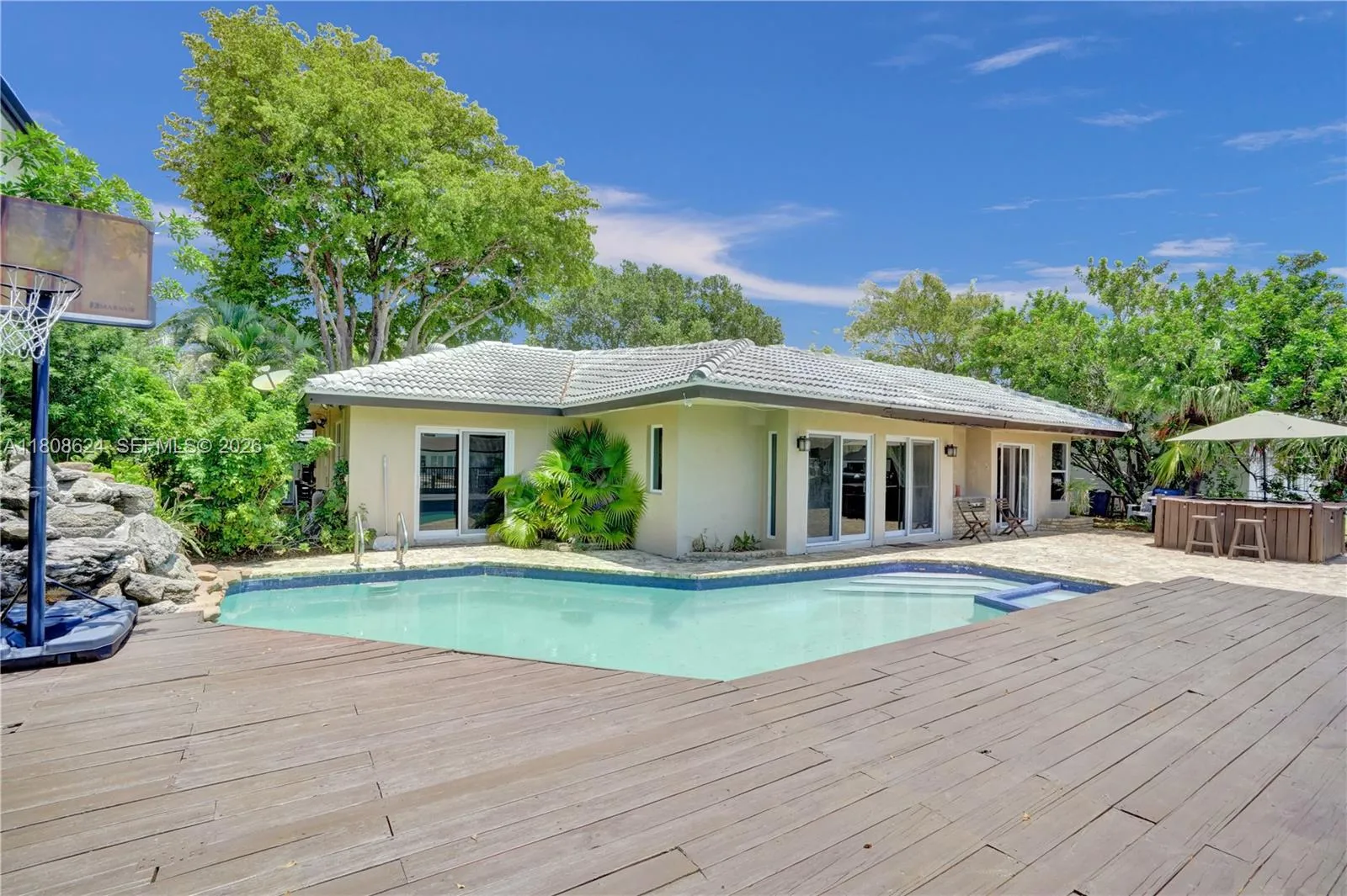 3100 Ne 56th Ct, Fort Lauderdale, Florida 33308, Fort Lauderdale, Florida 33308, 3 Bedrooms Bedrooms, ,2 BathroomsBathrooms,Residential Lease,For Rent,3100 Ne 56th Ct, Fort Lauderdale, Florida 33308,A11808624