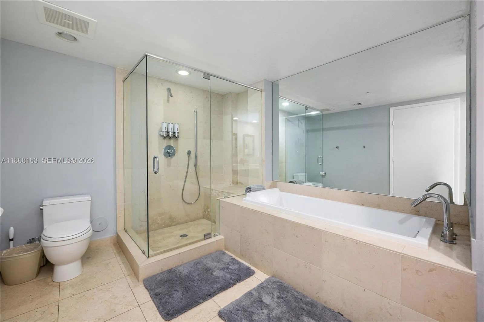 485 Brickell Ave 1604, Miami, Florida 33131, Miami, Florida 33131, 2 Bedrooms Bedrooms, 4 Rooms Rooms,2 BathroomsBathrooms,Residential,For Sale,485 Brickell Ave 1604, Miami, Florida 33131,A11808163