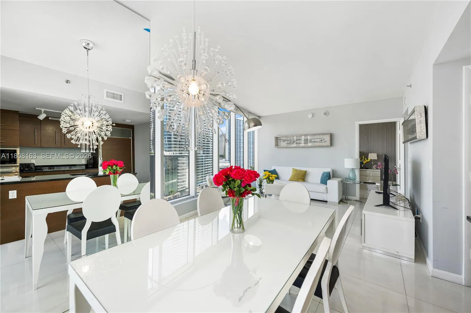 485 Brickell Ave 1604, Miami, Florida 33131, Miami, Florida 33131, 2 Bedrooms Bedrooms, 4 Rooms Rooms,2 BathroomsBathrooms,Residential,For Sale,485 Brickell Ave 1604, Miami, Florida 33131,A11808163
