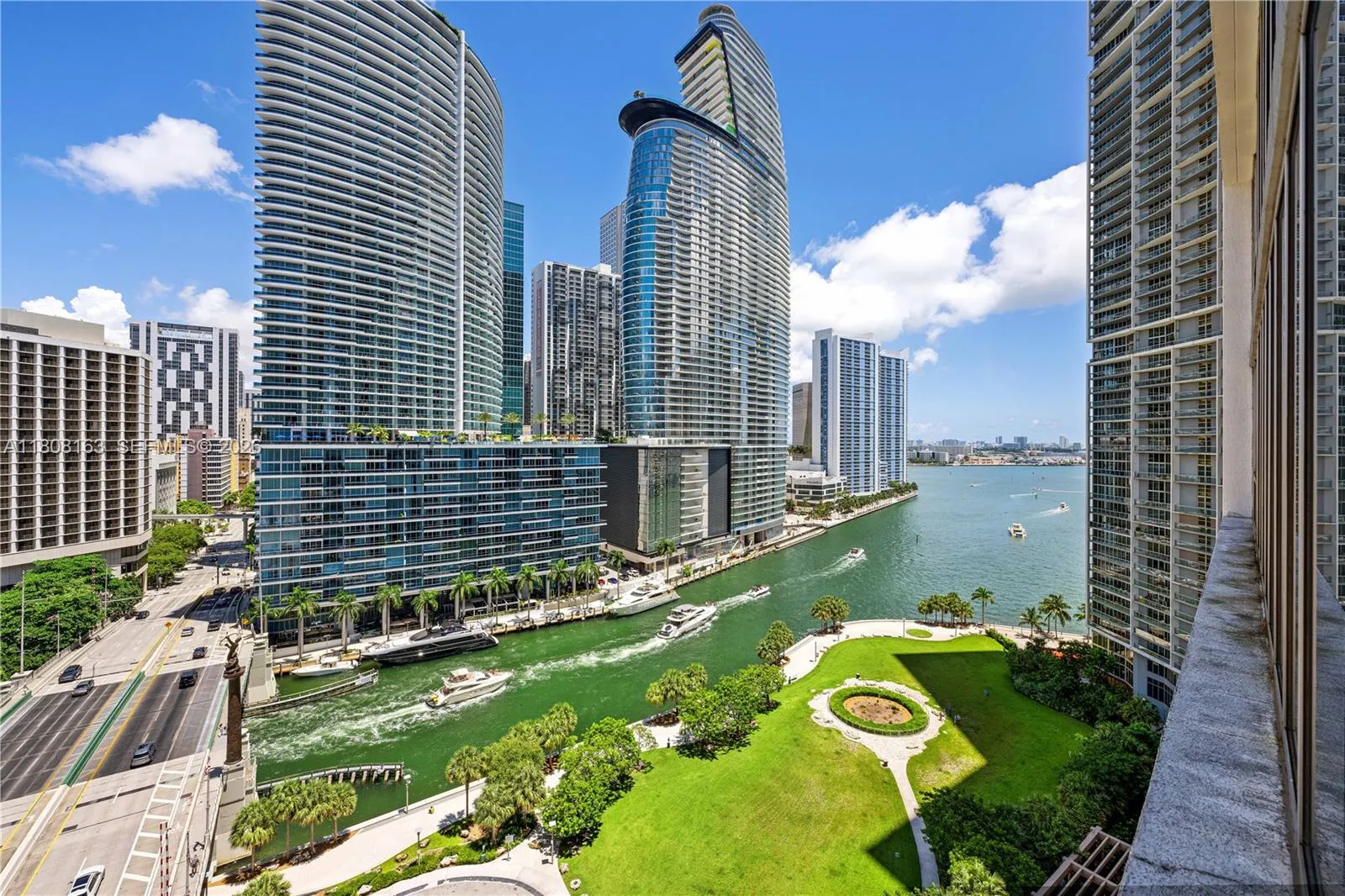 485 Brickell Ave 1604, Miami, Florida 33131, Miami, Florida 33131, 2 Bedrooms Bedrooms, 4 Rooms Rooms,2 BathroomsBathrooms,Residential,For Sale,485 Brickell Ave 1604, Miami, Florida 33131,A11808163