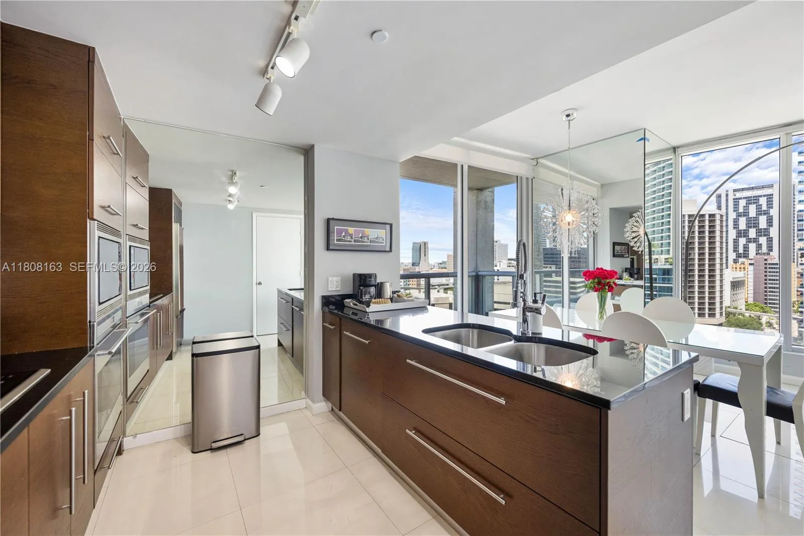 485 Brickell Ave 1604, Miami, Florida 33131, Miami, Florida 33131, 2 Bedrooms Bedrooms, 4 Rooms Rooms,2 BathroomsBathrooms,Residential,For Sale,485 Brickell Ave 1604, Miami, Florida 33131,A11808163