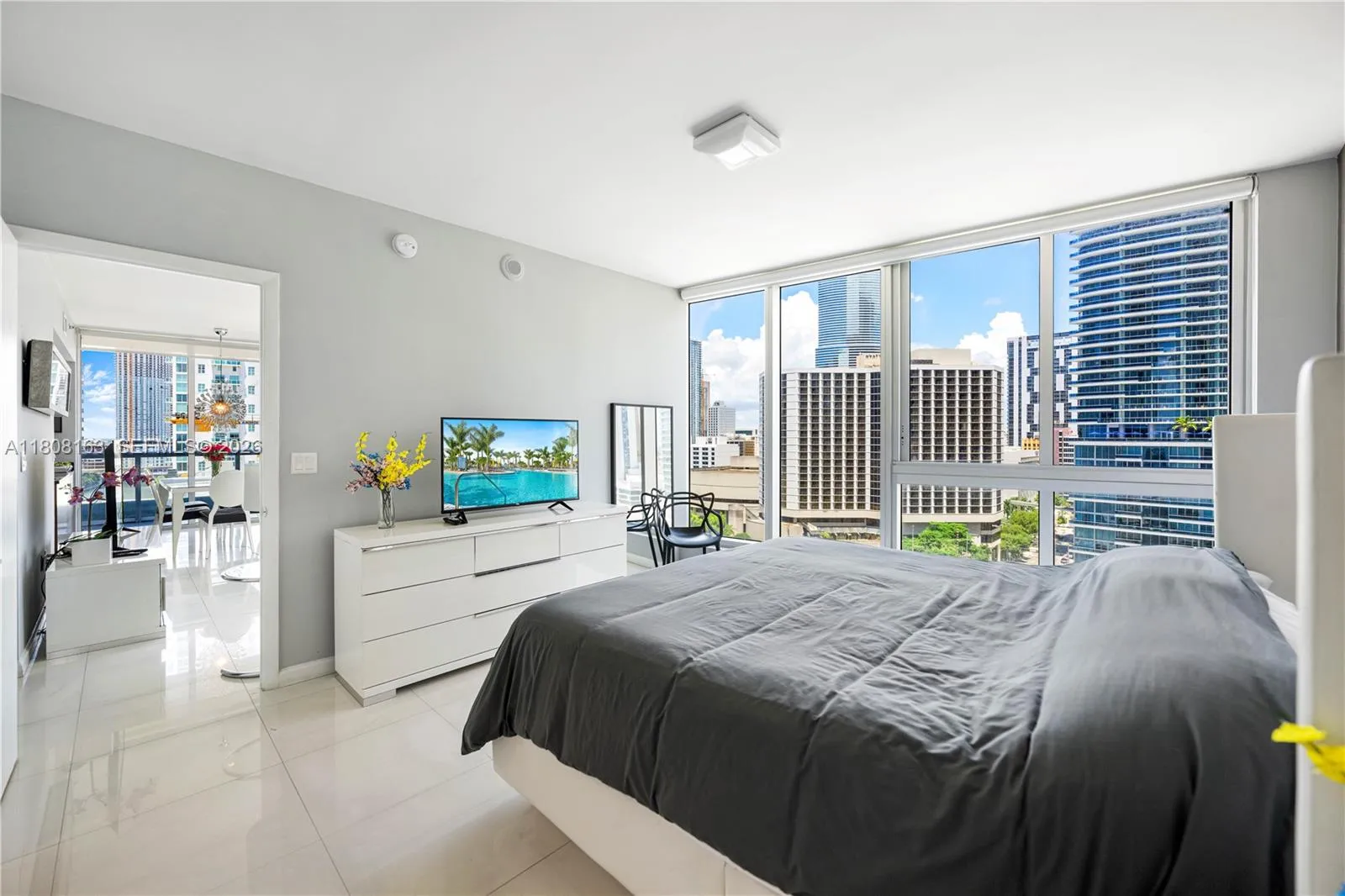 485 Brickell Ave 1604, Miami, Florida 33131, Miami, Florida 33131, 2 Bedrooms Bedrooms, 4 Rooms Rooms,2 BathroomsBathrooms,Residential,For Sale,485 Brickell Ave 1604, Miami, Florida 33131,A11808163