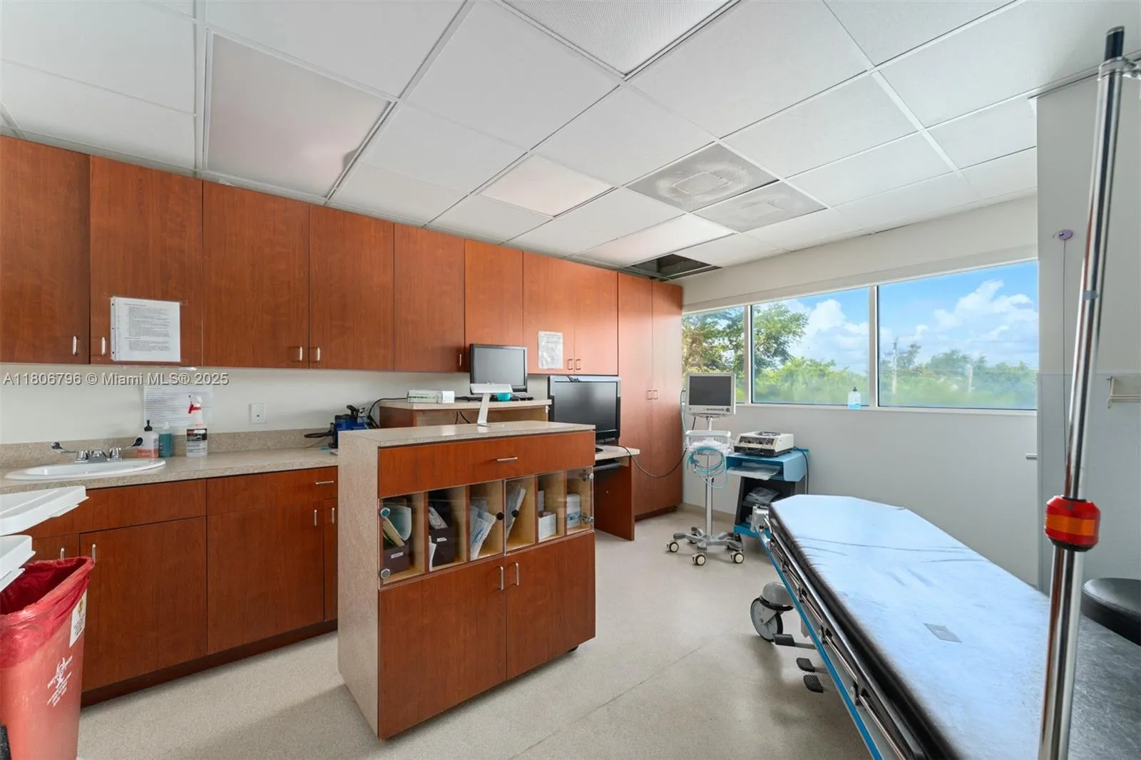 1378 Coral Way 3, Miami, Florida 33145, Miami, Florida 33145, ,Commercial Lease,For Rent,1378 Coral Way 3, Miami, Florida 33145,A11806796