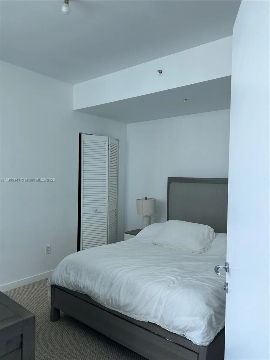 300 S Biscayne Blvd T-2011, Miami, Florida 33131, Miami, Florida 33131, 1 Bedroom Bedrooms, ,1 BathroomBathrooms,Residential Lease,For Rent,300 S Biscayne Blvd T-2011, Miami, Florida 33131,A11809341