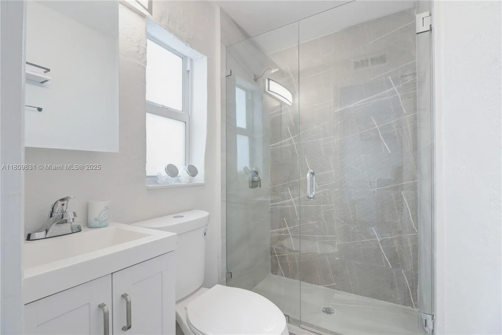 6039 Sw 38th St, Miramar, Florida 33023, Miramar, Florida 33023, 3 Bedrooms Bedrooms, ,2 BathroomsBathrooms,Residential,For Sale,6039 Sw 38th St, Miramar, Florida 33023,A11809631