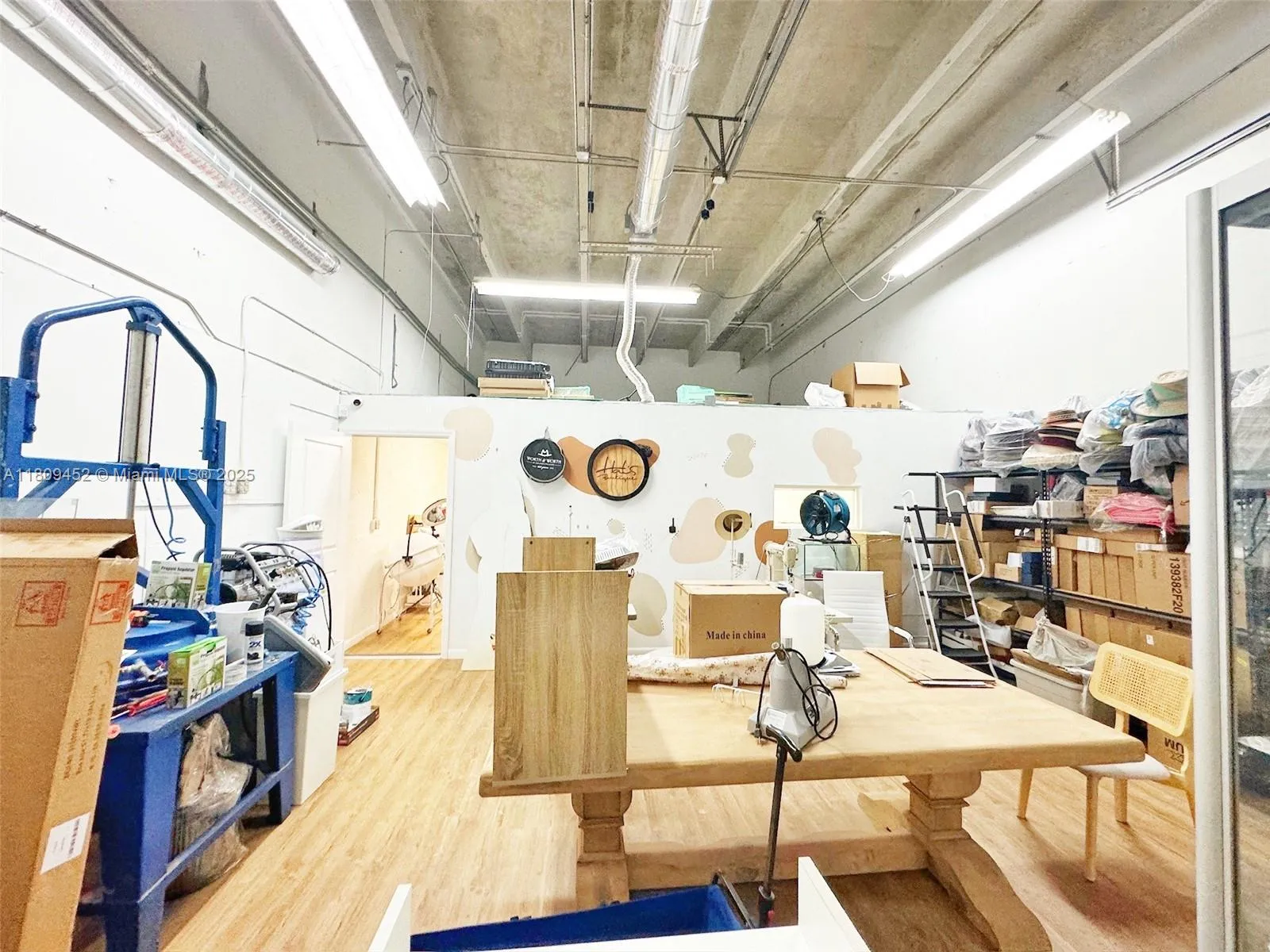 3960 W 16th Ave 204, Hialeah, Florida 33012, Hialeah, Florida 33012, ,Commercial Sale,For Sale,3960 W 16th Ave 204, Hialeah, Florida 33012,A11809452