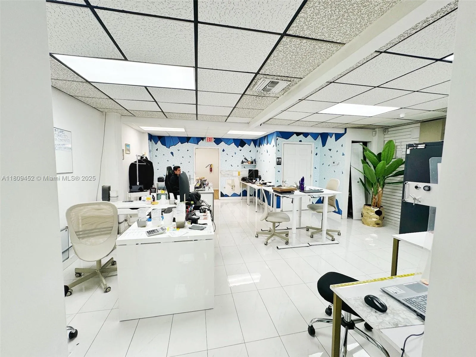 3960 W 16th Ave 204, Hialeah, Florida 33012, Hialeah, Florida 33012, ,Commercial Sale,For Sale,3960 W 16th Ave 204, Hialeah, Florida 33012,A11809452