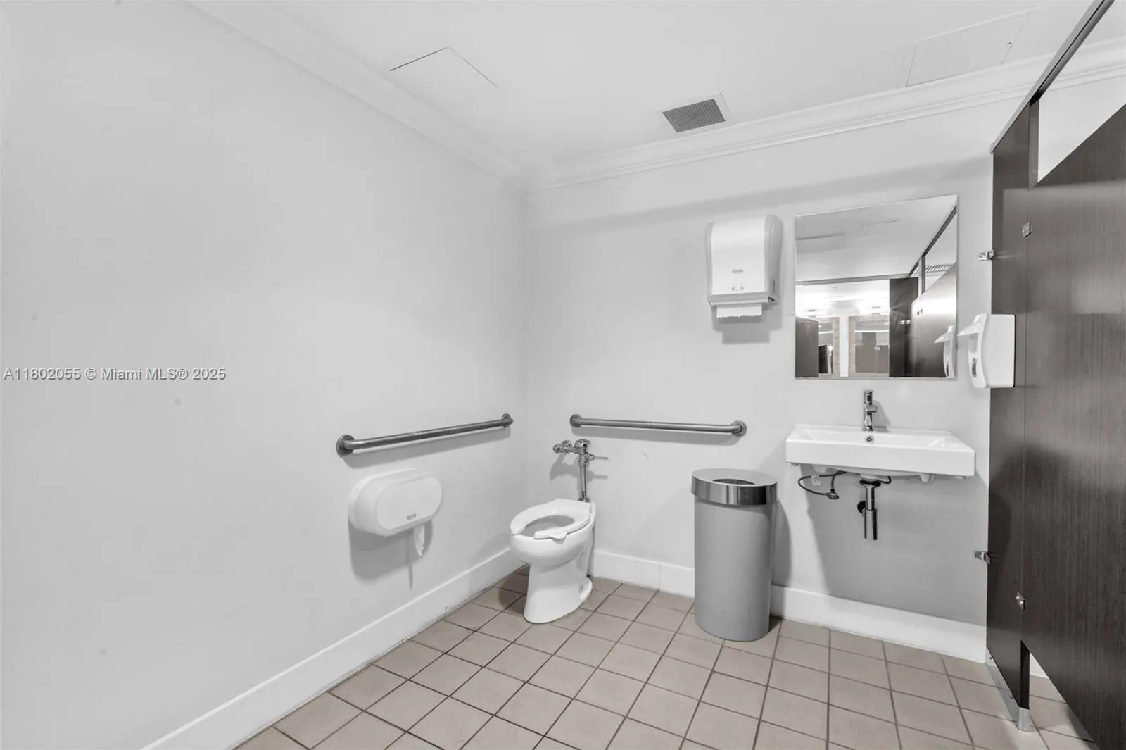 511 Se 5th Ave, Fort Lauderdale, Florida 33301, Fort Lauderdale, Florida 33301, ,Business Opportunity,For Sale,511 Se 5th Ave, Fort Lauderdale, Florida 33301,A11802055