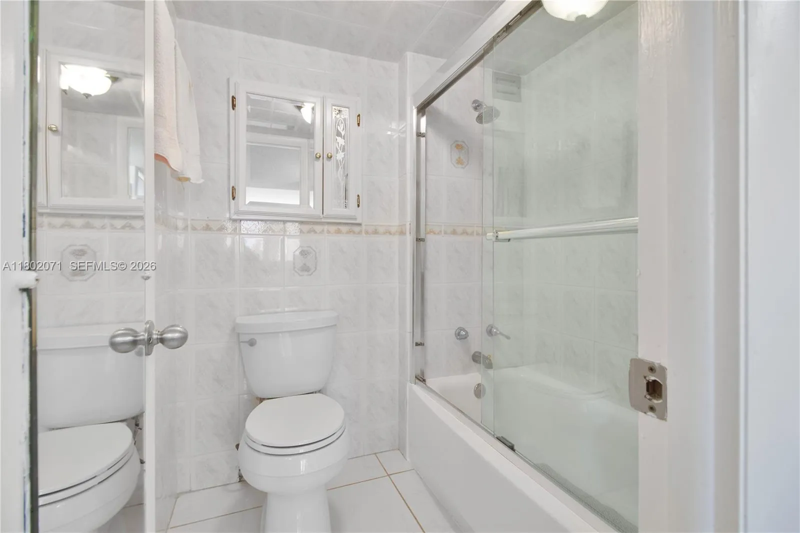 5838 Collins Ave 2h, Miami Beach, Florida 33140, Miami Beach, Florida 33140, 1 Bedroom Bedrooms, ,1 BathroomBathrooms,Residential,For Sale,5838 Collins Ave 2h, Miami Beach, Florida 33140,A11802071