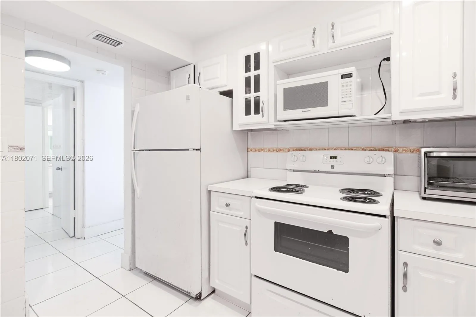 5838 Collins Ave 2h, Miami Beach, Florida 33140, Miami Beach, Florida 33140, 1 Bedroom Bedrooms, ,1 BathroomBathrooms,Residential,For Sale,5838 Collins Ave 2h, Miami Beach, Florida 33140,A11802071