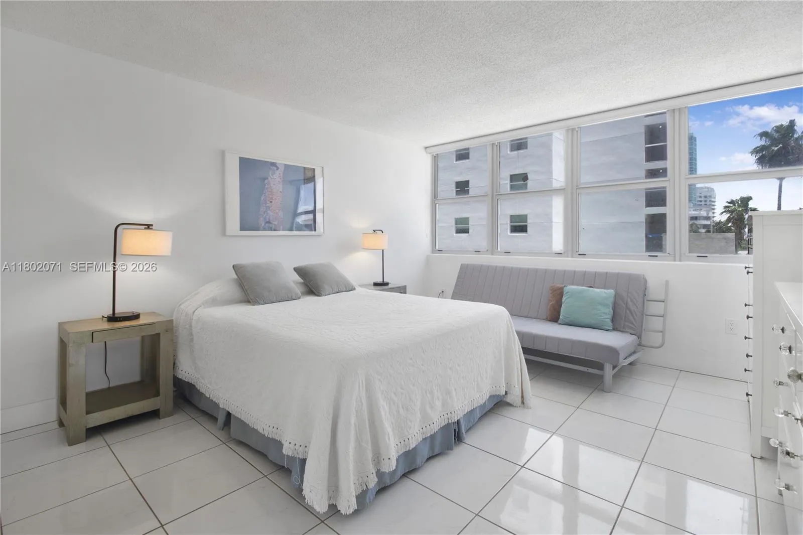 5838 Collins Ave 2h, Miami Beach, Florida 33140, Miami Beach, Florida 33140, 1 Bedroom Bedrooms, ,1 BathroomBathrooms,Residential,For Sale,5838 Collins Ave 2h, Miami Beach, Florida 33140,A11802071