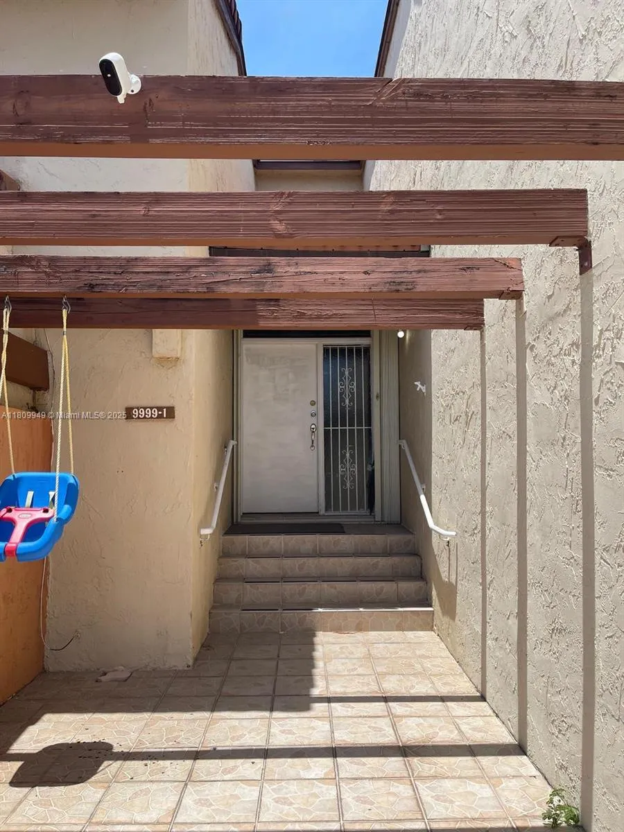 9999 Nw 9th St Cir 1-11, Miami, Florida 33172, Miami, Florida 33172, 3 Bedrooms Bedrooms, ,2 BathroomsBathrooms,Residential,For Sale,9999 Nw 9th St Cir 1-11, Miami, Florida 33172,A11809949