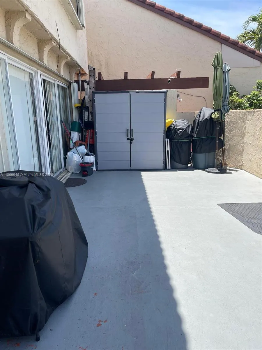 9999 Nw 9th St Cir 1-11, Miami, Florida 33172, Miami, Florida 33172, 3 Bedrooms Bedrooms, ,2 BathroomsBathrooms,Residential,For Sale,9999 Nw 9th St Cir 1-11, Miami, Florida 33172,A11809949